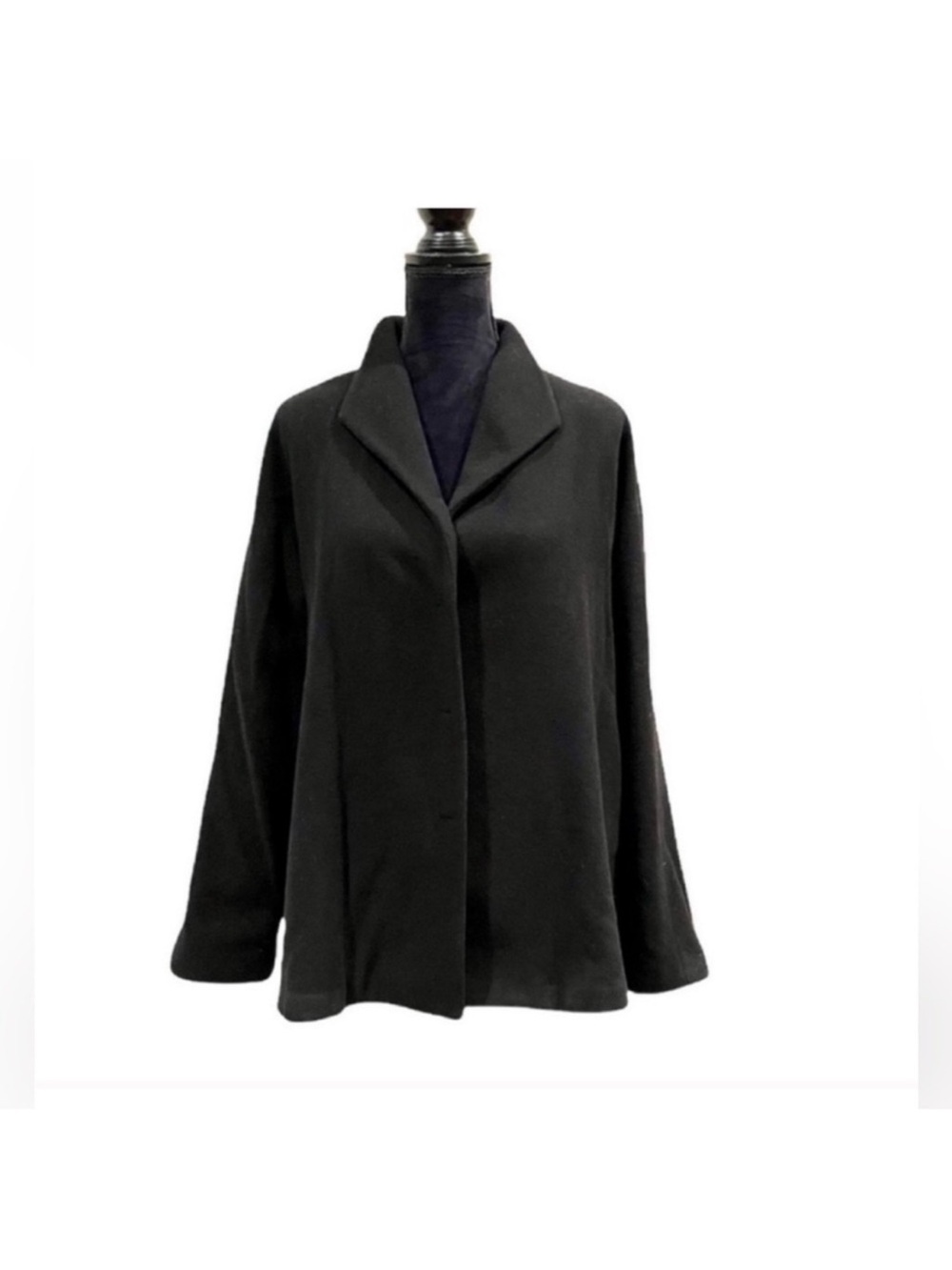 Eileen Fisher classic black button front 100% wool coat jacket warm size medium
